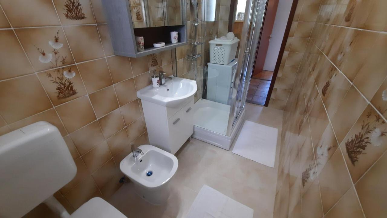Apartma Bajc Secovlje Luaran gambar